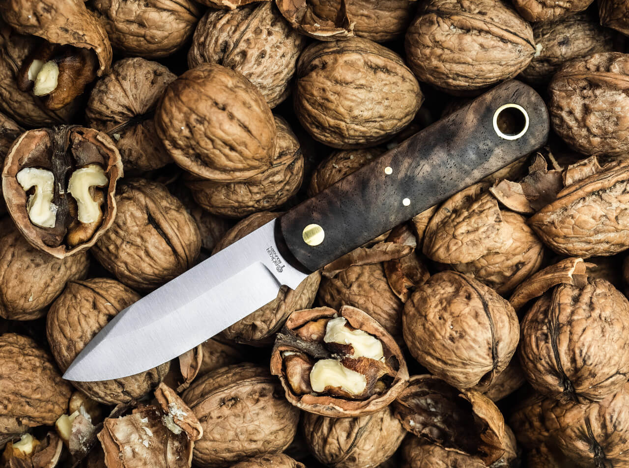 Lucas Burnley Turns the Barlow into a Fixed Blade for Böker