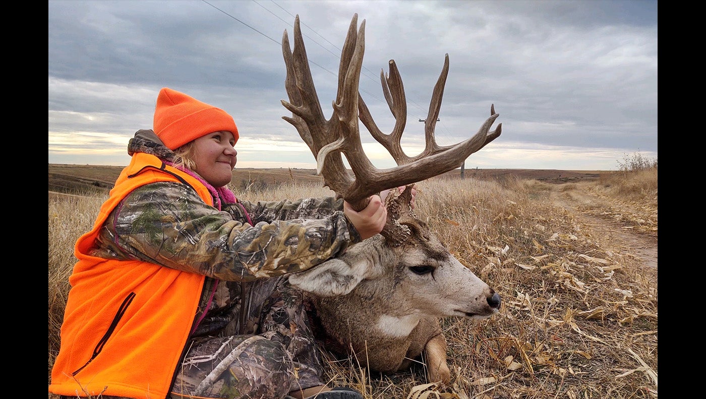 Teenage Hunter Takes 200-Class Mule Deer Buck