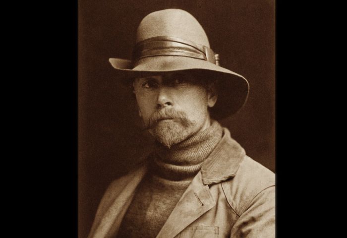 Pioneering Photographer Edward Sheriff Curtis