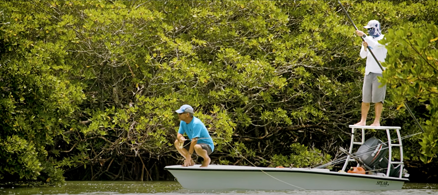 Ask the Experts: 3 Rules of Skiff Etiquette