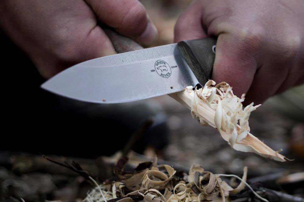 Bushcraft Knives vs. Survival Knives