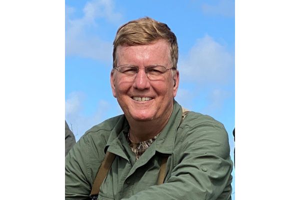Author, Hunter, and Conservationist Mike Arnold Available for Speaking Engagements