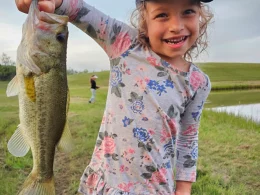 Bethany Beathard, fishing with kids