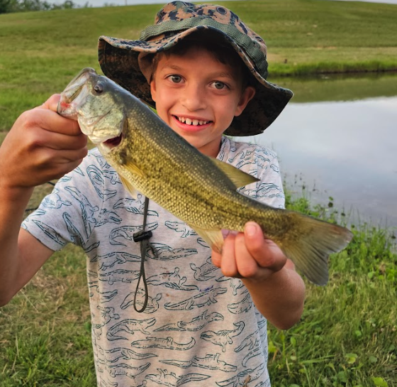 Fishing off the rocks - getting the kids involved - The Fishing